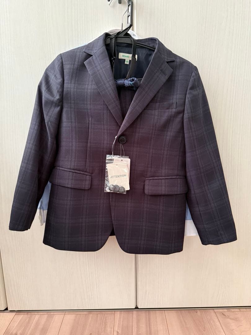 ビームスミニ　フォーマルスーツ120 男の子　１回使用