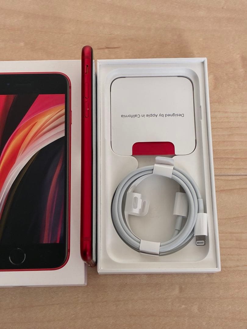 Apple iPhone SE (第2世代) レッド本体128GB SIMフリー