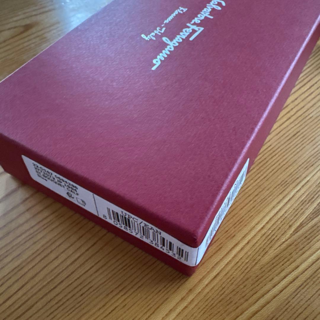 Salvatore Ferragamo サルヴァトーレ フェラガモ 長財布巾着付