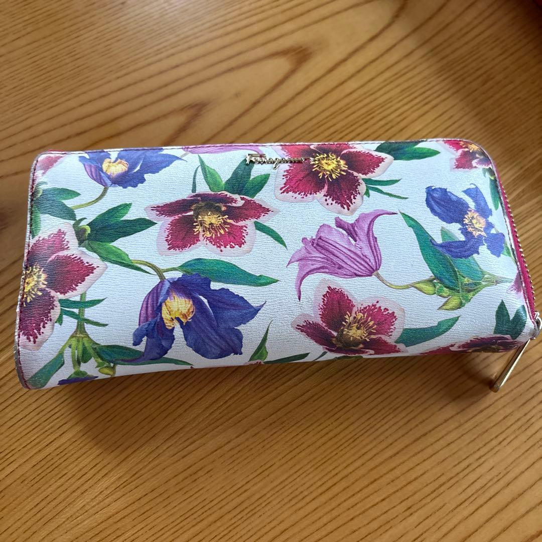 Salvatore Ferragamo サルヴァトーレ フェラガモ 長財布巾着付