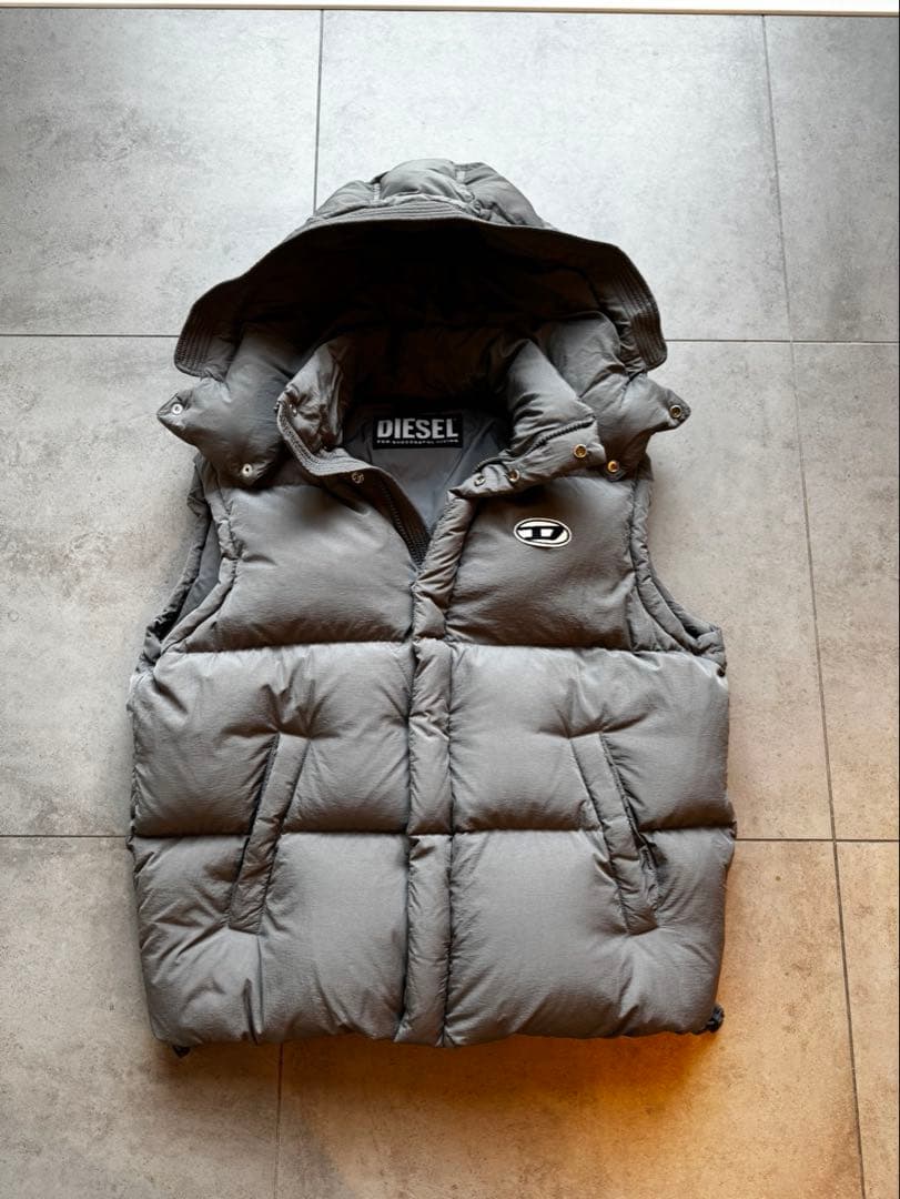 DIESEL W-ROLF-SL-NW XL グレー ダウンベスト