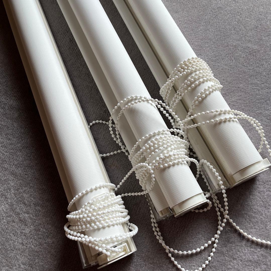 ニトリ　調光ロールスクリーン(コンビ3WH 80x220)