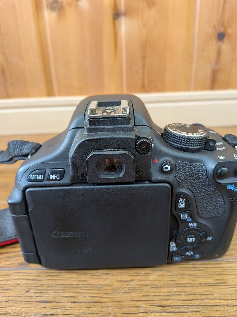 Canon EOS X5デジタル一眼レフカメラ