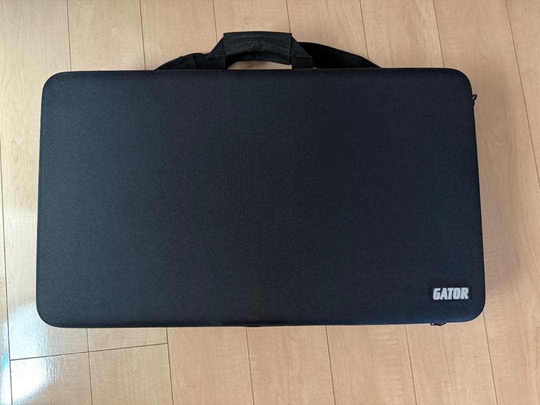 PioneerDJコントローラー DDJ-800 +Gator社製キャリーバッグ