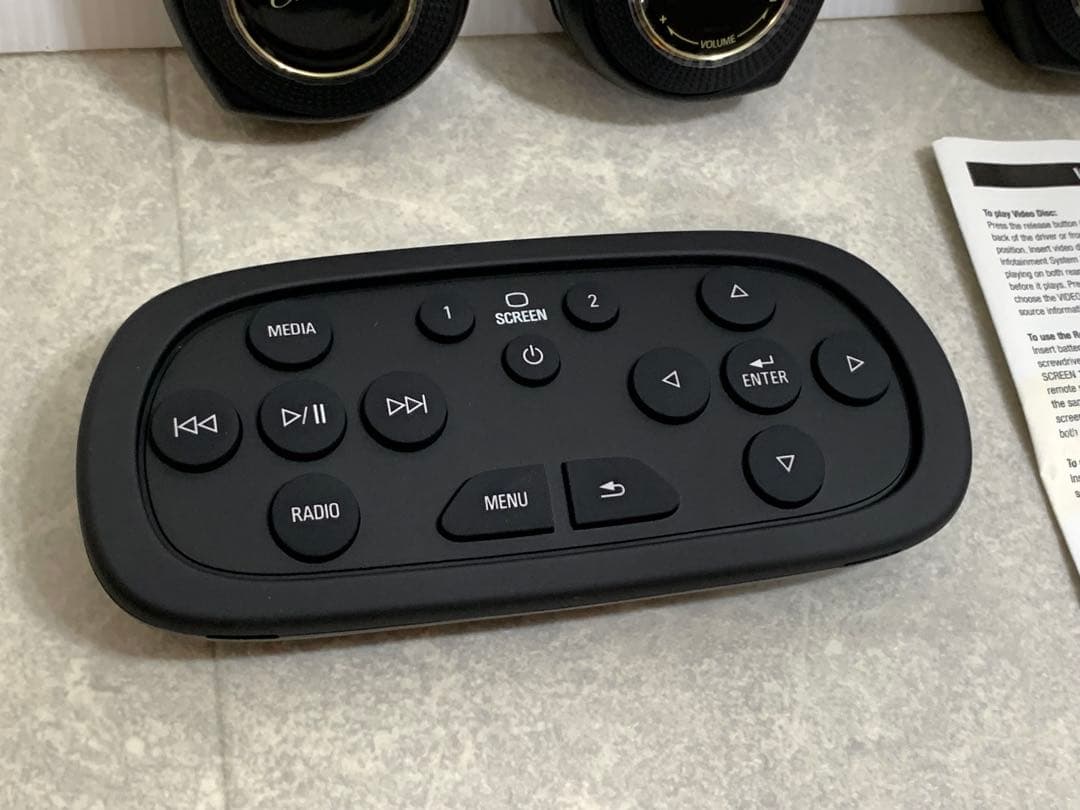 Cadillac ワイヤレスヘッドホン 2台 リモコンセット 23140631