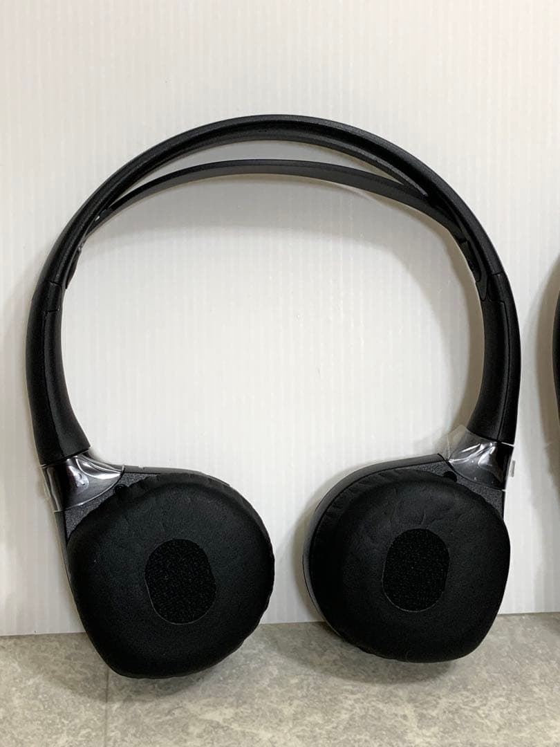 Cadillac ワイヤレスヘッドホン 2台 リモコンセット 23140631