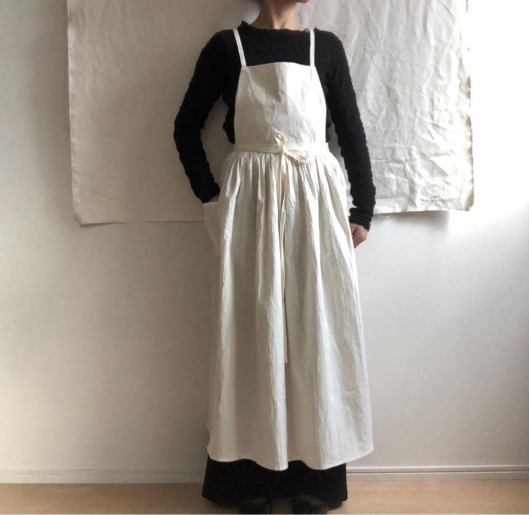 リネン　カフェエプロン　作家　くらすこと