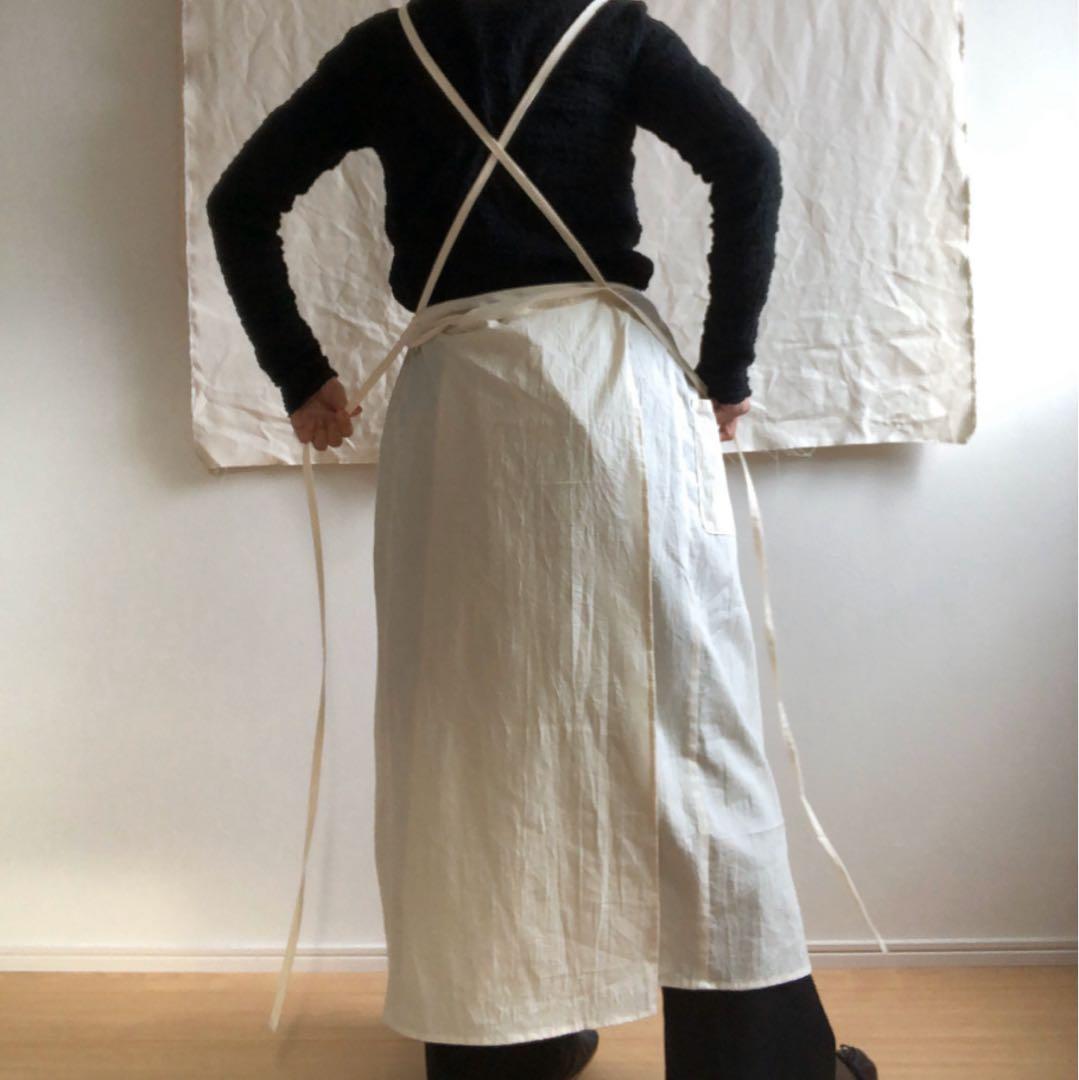 リネン　カフェエプロン　作家　くらすこと