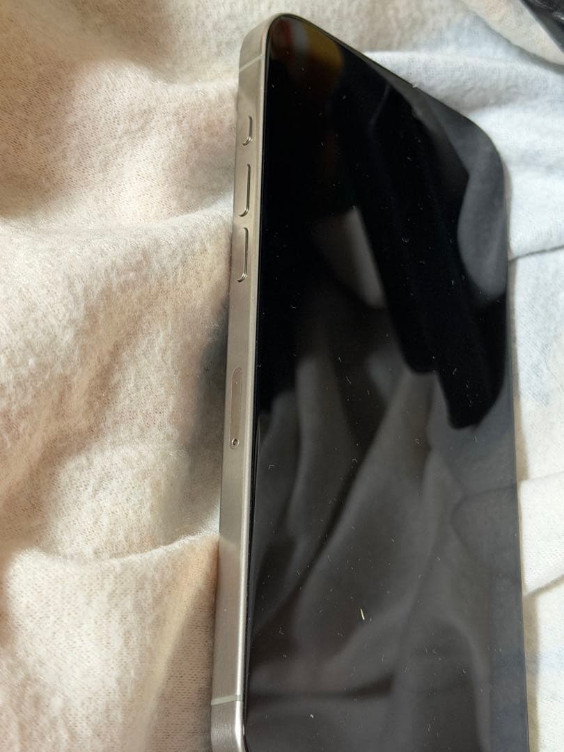 iPhone15Pro MAX 1TB ナチュラルチタニウム