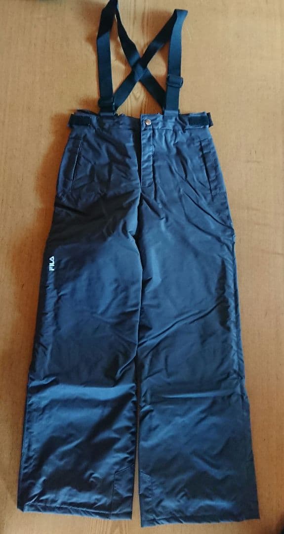 FILA　ジュニア用スキーウェア　超美品