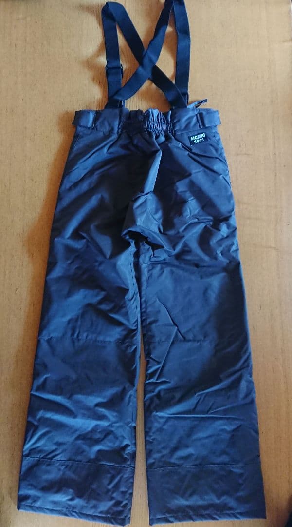 FILA　ジュニア用スキーウェア　超美品