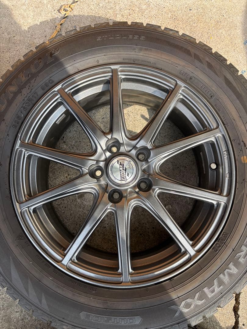 シルバースポークホイールセット DUNLOP 225/60R17