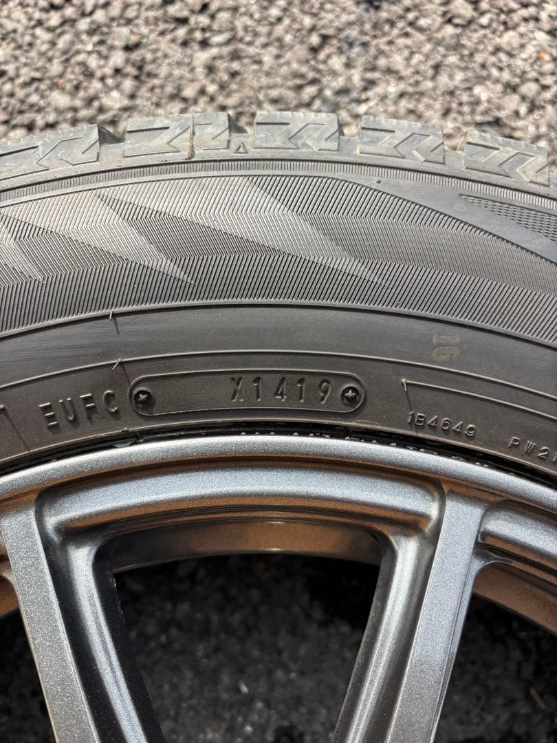 シルバースポークホイールセット DUNLOP 225/60R17