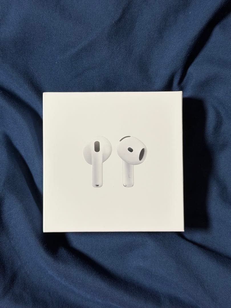 Apple AirPods 4 本体　未開封