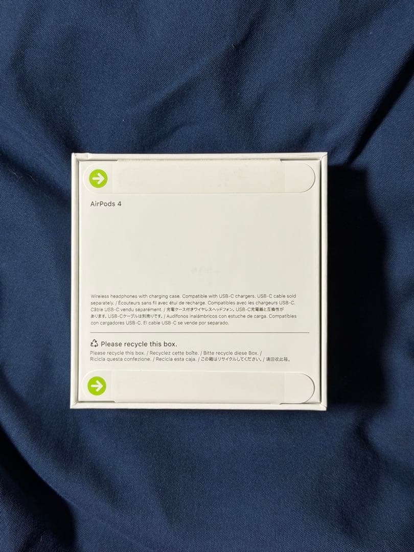 Apple AirPods 4 本体　未開封