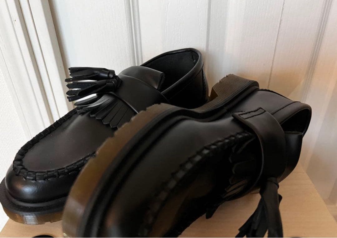 Dr. Martens フリンジ付きローファー ブラック 38