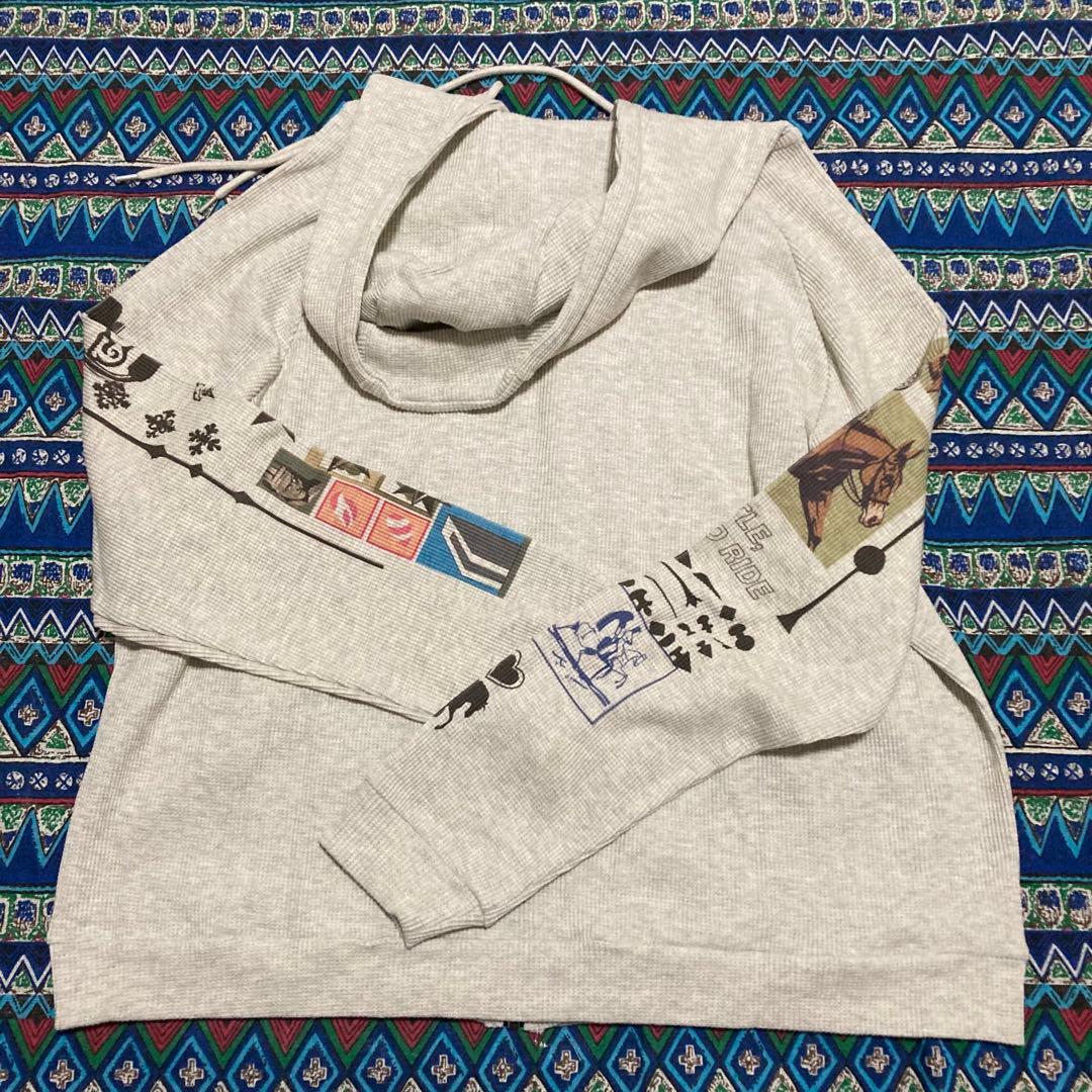 toomuchmax アートプリント ジップパーカー