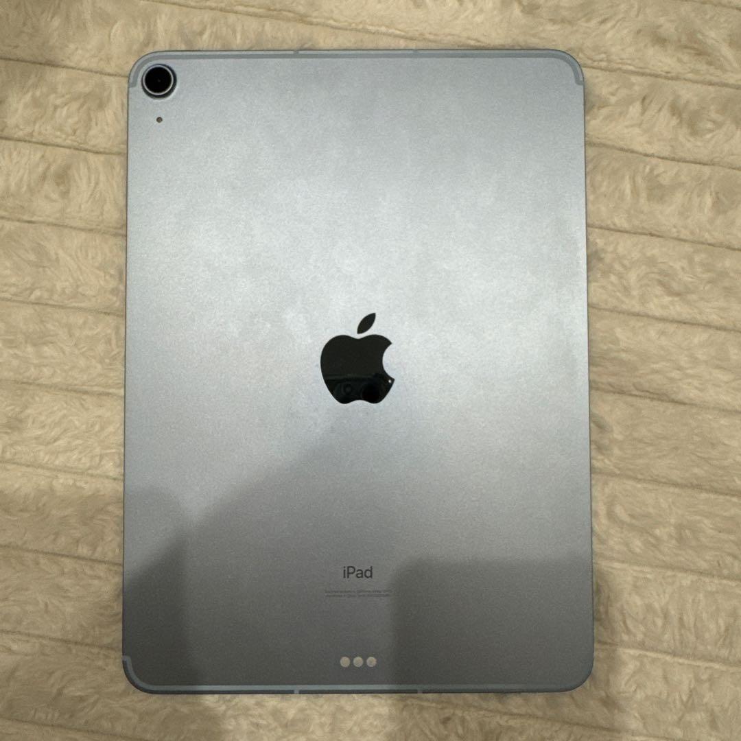 Apple iPad Air (第4世代) シルバー 本体