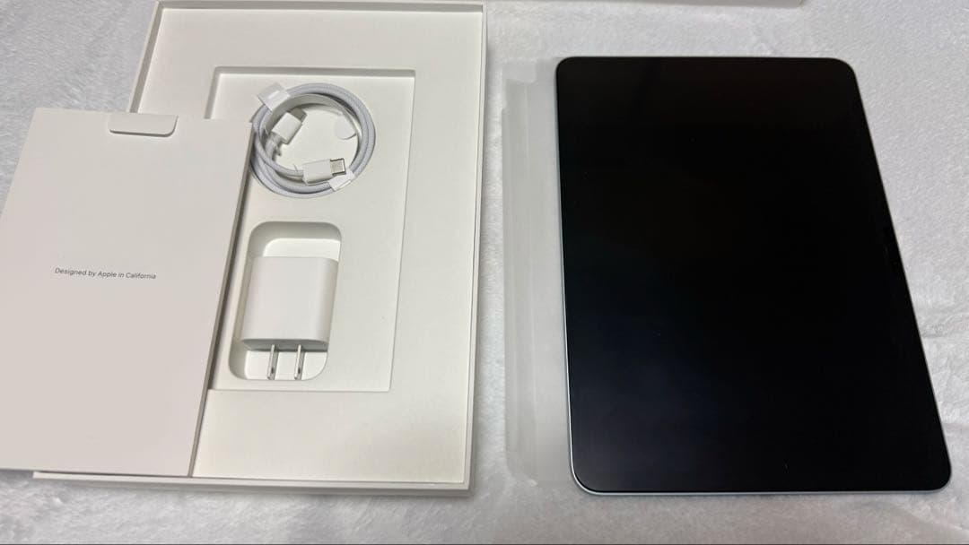 【美品】11インチ iPad Air (M2)