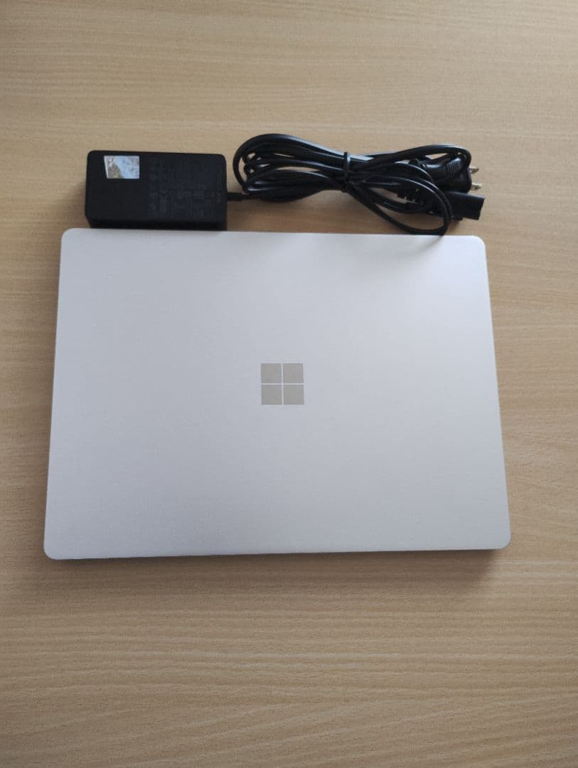 美品！ Surface Laptop Go Core i5-1035G1