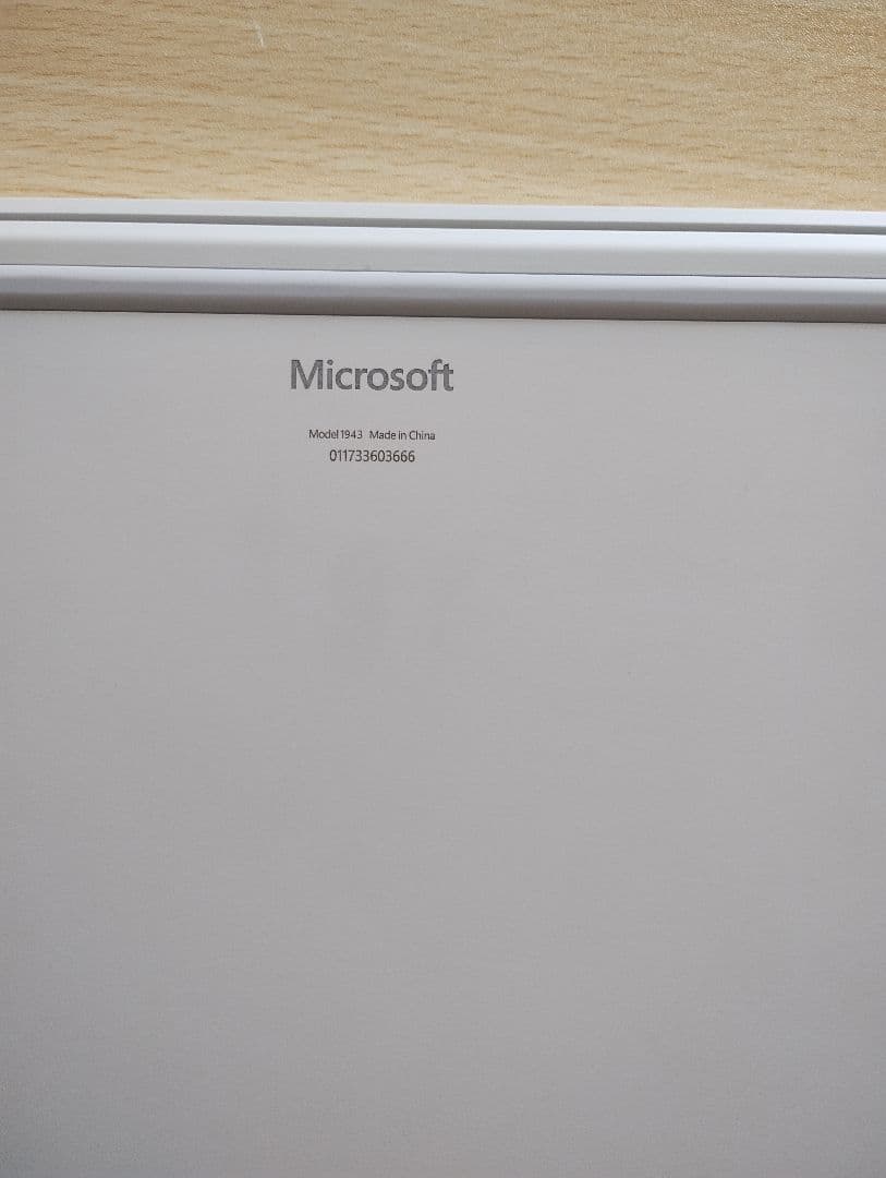 美品！ Surface Laptop Go Core i5-1035G1
