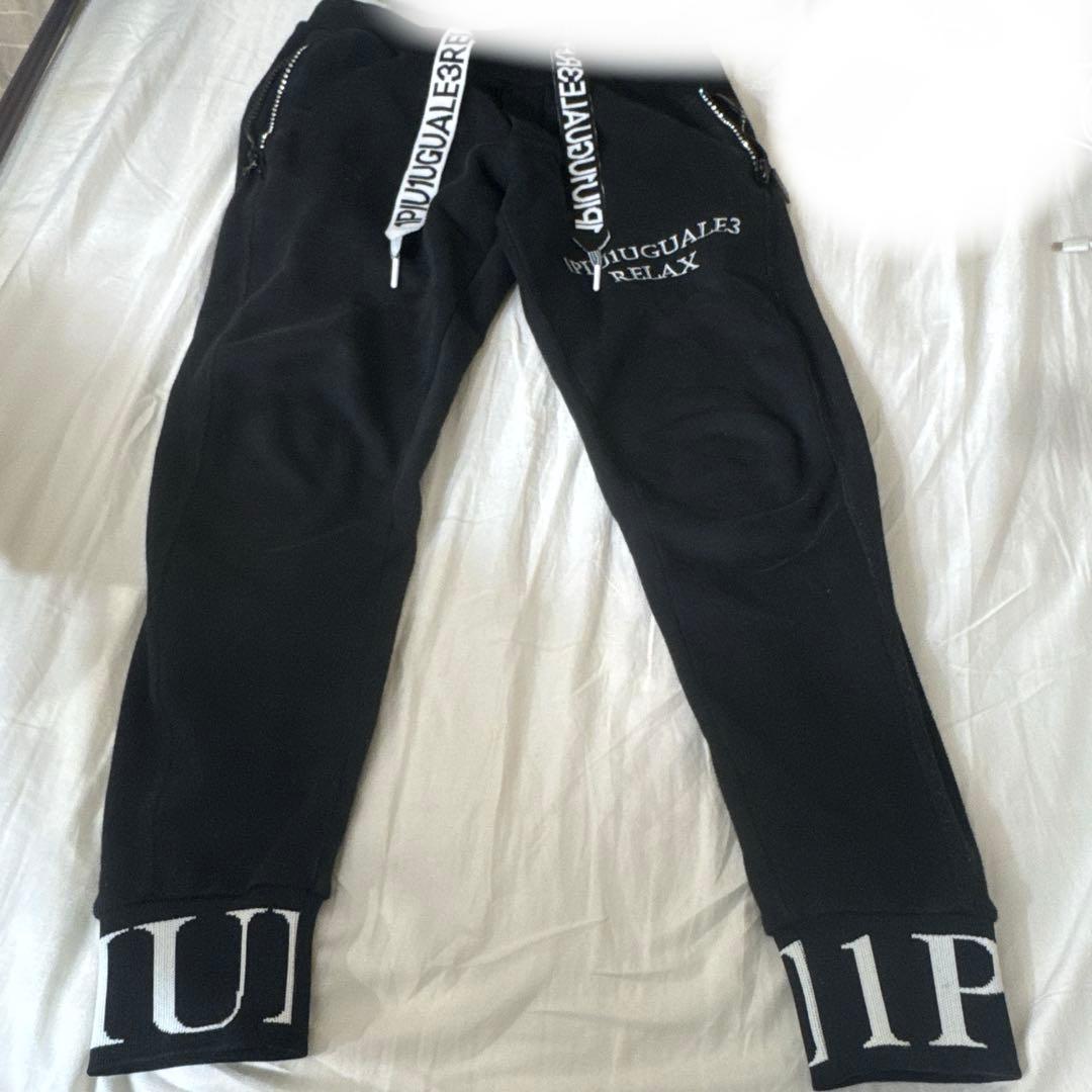 ウノピュウ ズボンのみ