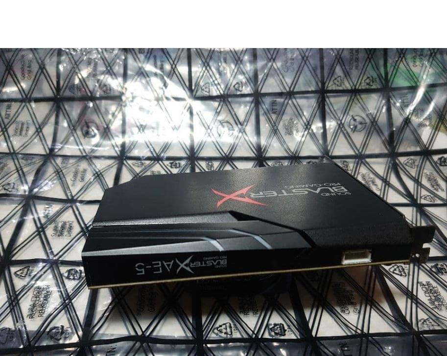 拡張カード Sound BlasterX AE-5