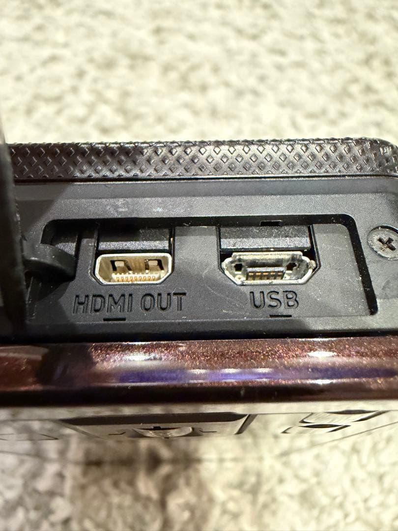 K*u様 【自撮り特化】CASIO EXILIM EX-ZR50 ブラウン【動作