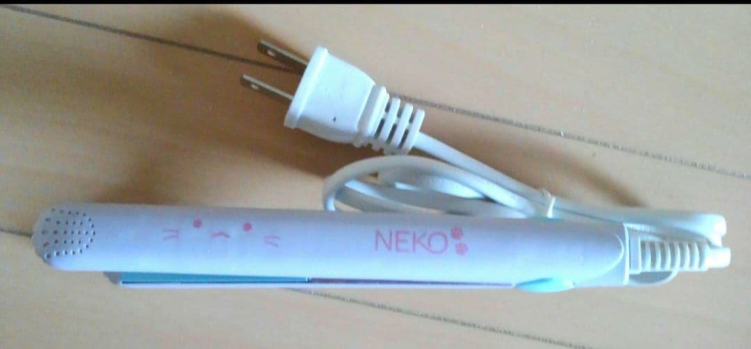 NEKO ヘアアイロン パープル
