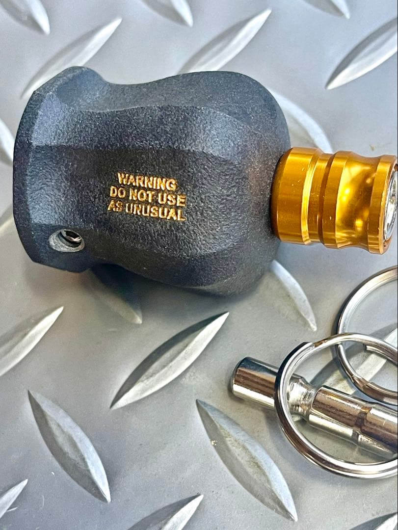 マックツール、2017限定、オリジナル改造グリップキーホルダー金、金文字