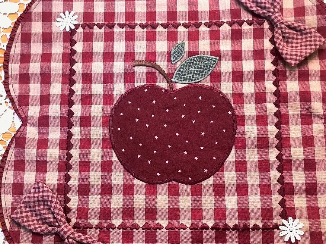 ⭐️アメリカンカントリー雑貨♥サンタさんからの贈り物ෆ飾り彫りりんごෆバスケット