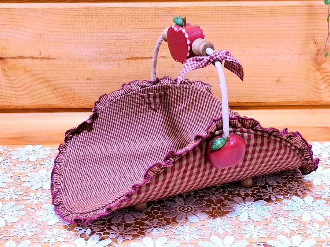 ⭐️アメリカンカントリー雑貨♥サンタさんからの贈り物ෆ飾り彫りりんごෆバスケット