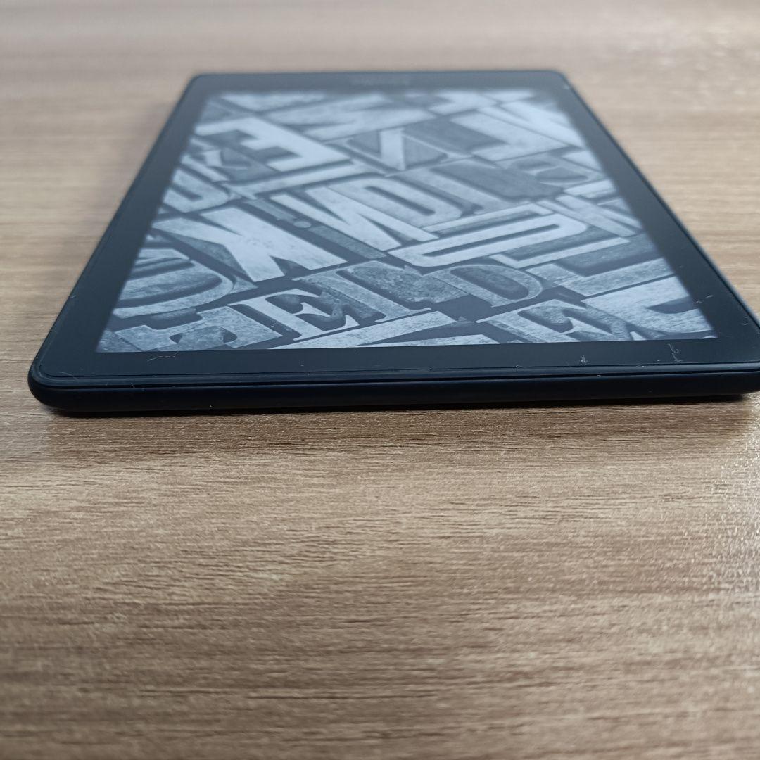 KIndle Paperwhite 第11世代 32GB 広告無し ケース付き