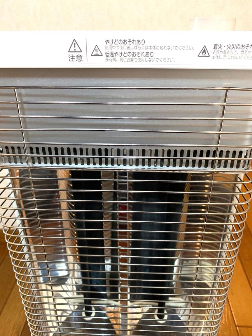 【美品&即日発送】ダイキン　セラムヒートセラミックヒーター ERFT11WS-W