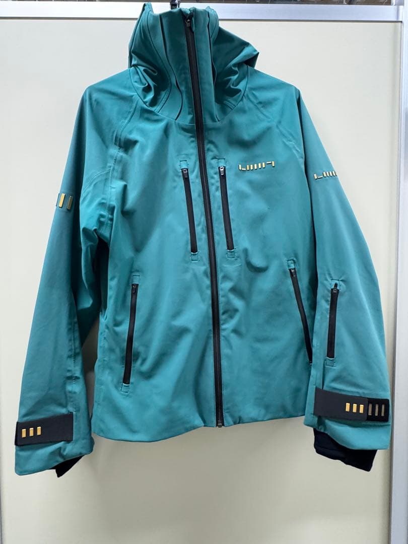 LIMIT スノーウェア　上下セット　Mサイズ　レギュラーフィット　ターコイズ