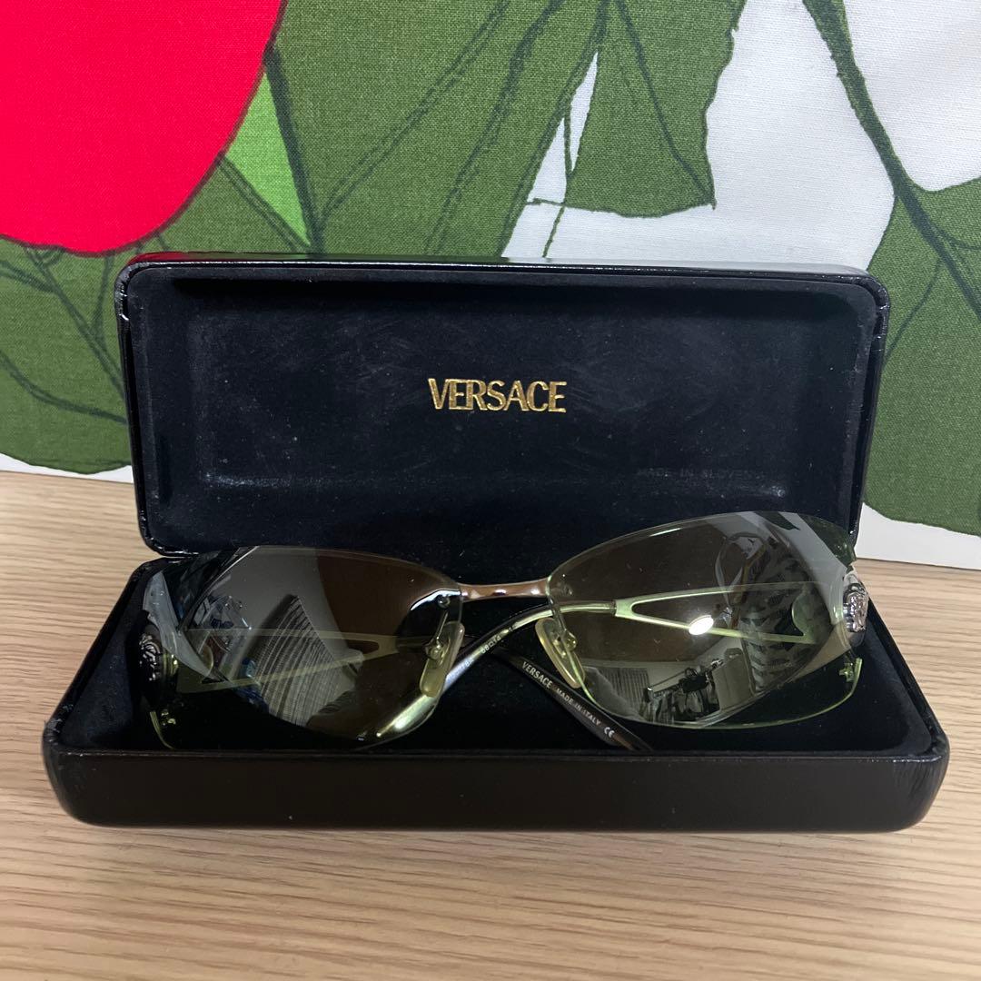 VERSACE イエローレンズ サングラス ケース付き