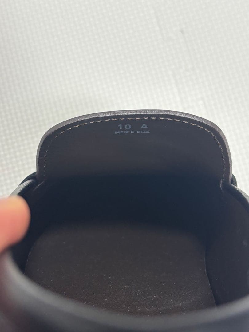 TOD'S ブラウン ローファー