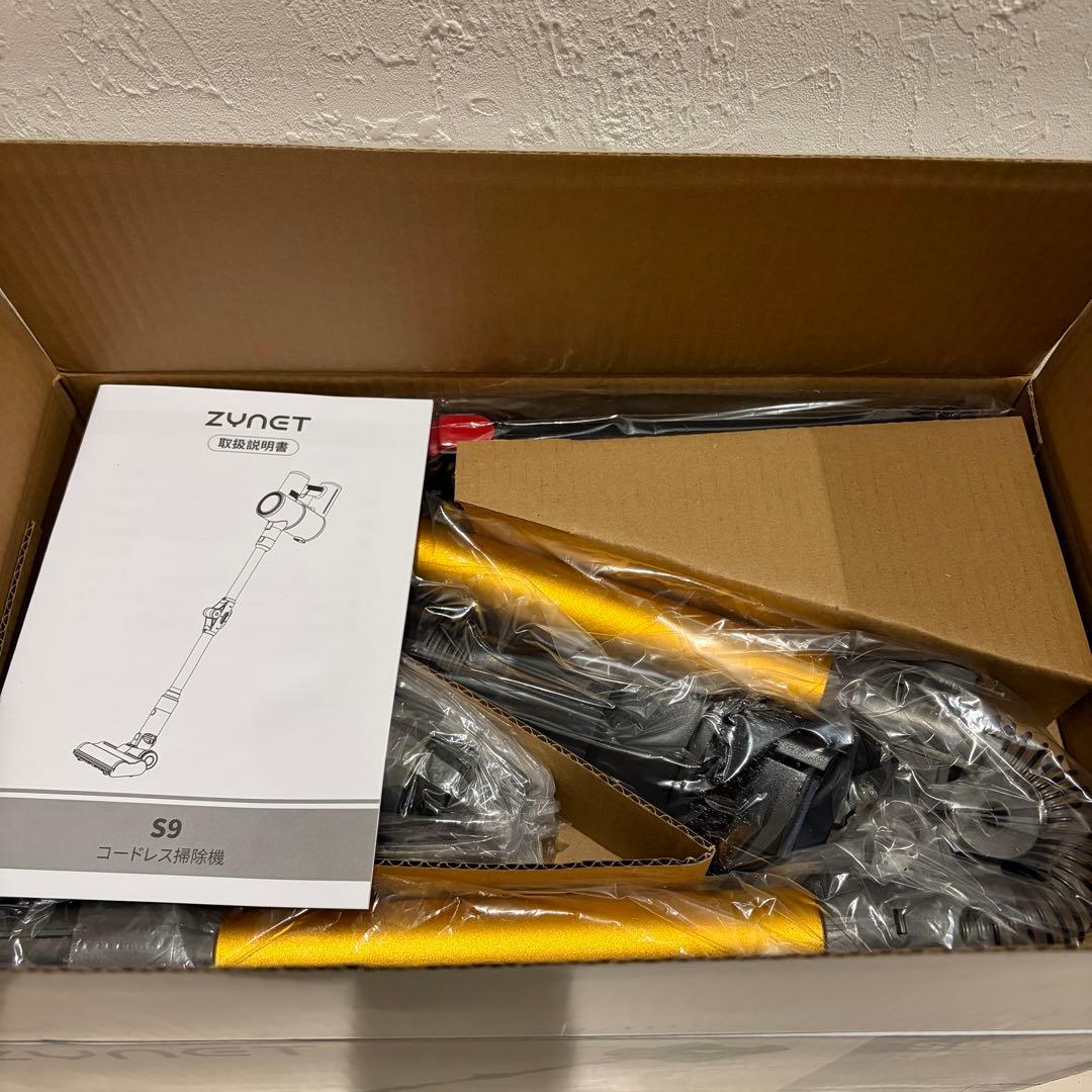 強力吸引　折りたたみ式　コードレス掃除機 LED緑ライト サイクロン式　自立設計