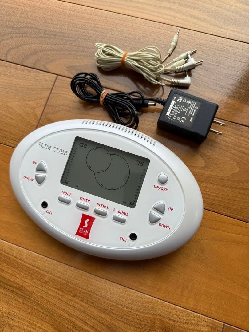 EMS スリムキューブ　テクノリンク