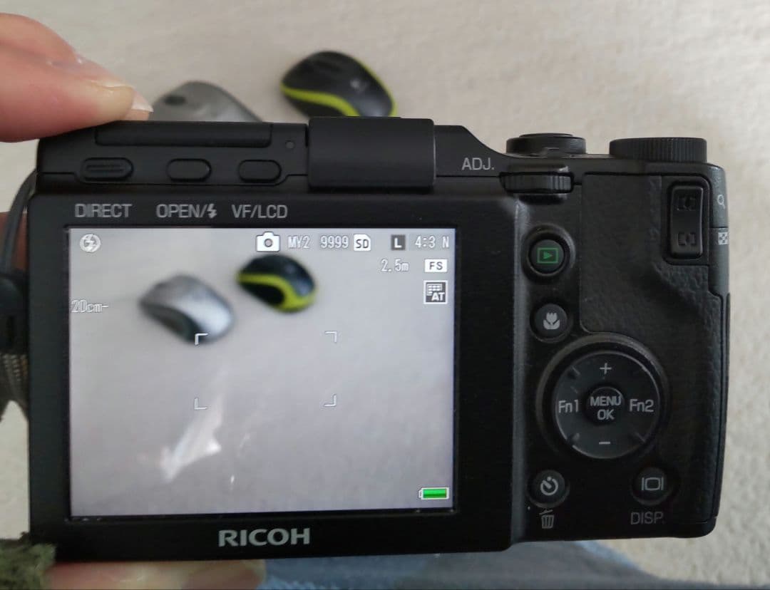 美品　RICOH GXR デジタルカメラ