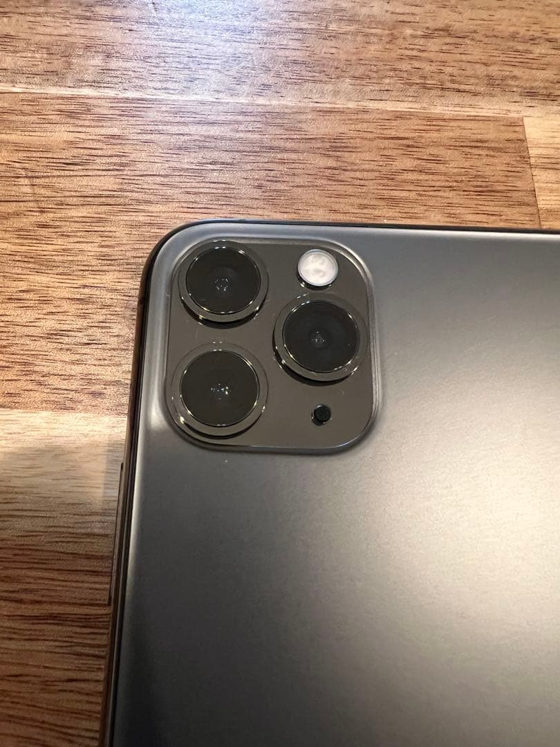 【極美品】iPhone 11 Pro Max 512GB