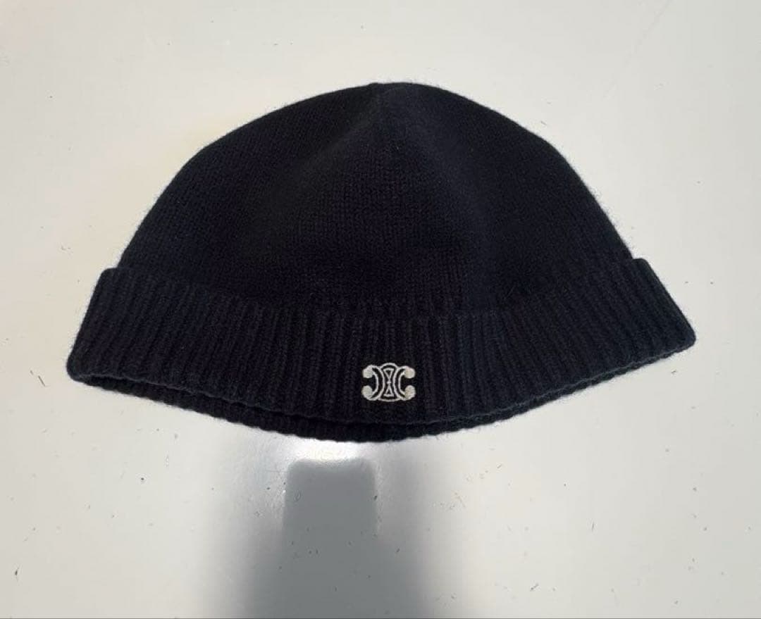 CELINE トリオンフ ニット帽 BTS テテ着用　カシミヤ