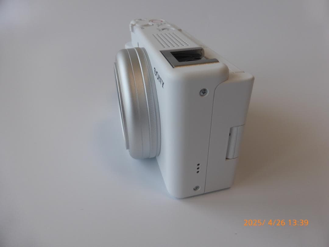 m*i様 新品未使用 SONY ZV-1F(W) 希少のホワイト 1年保証付き
