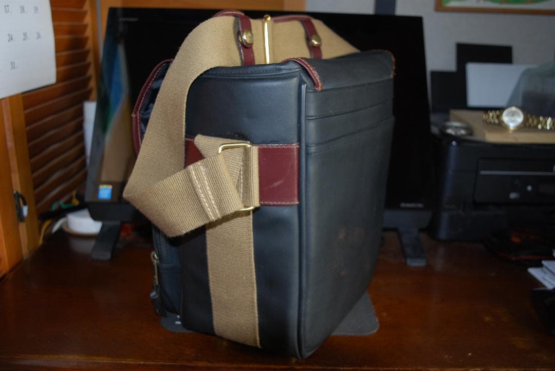 カメラバッグ 　NIKON純正品　値下げ！