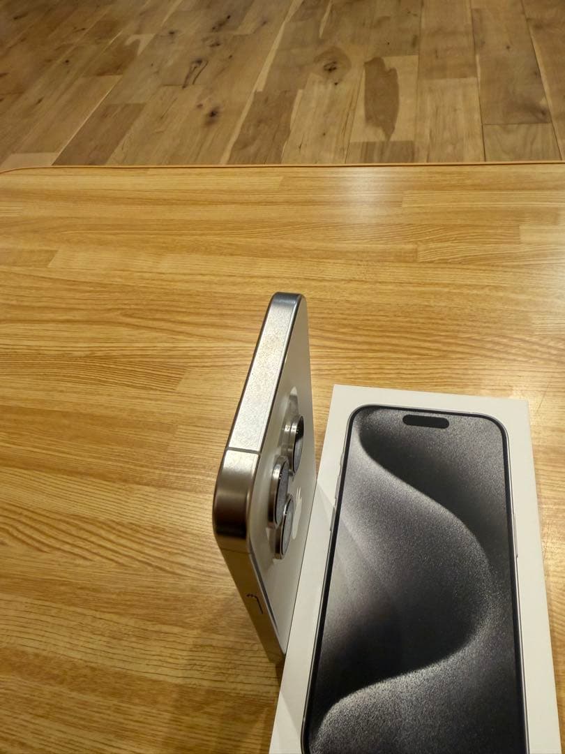 【g】iPhone 15 Pro 128GB ホワイト 本体 Apple