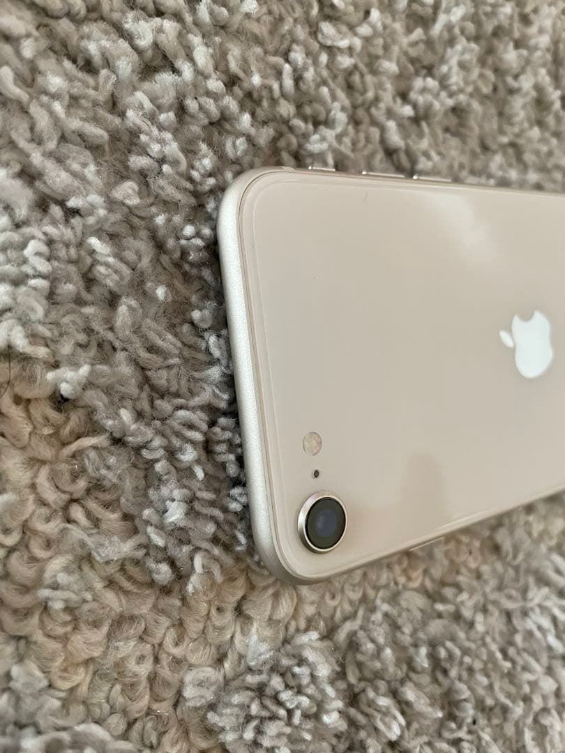 美品iPhone SE 第3世代 64GB simフリー スターライト