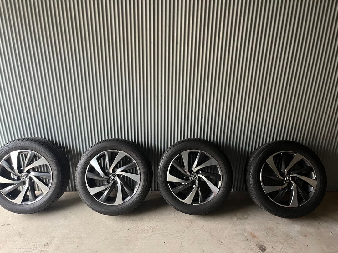 ハリアー60後期ターボ18インチ タイヤ・ホイールセット