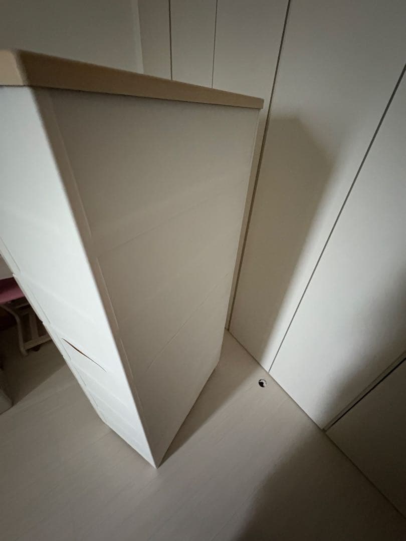 ホワイトプラスチック製7段チェスト