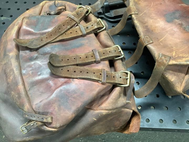 【当時物】　本革サドルバッグ　ナックル　パンヘッド　ショベル