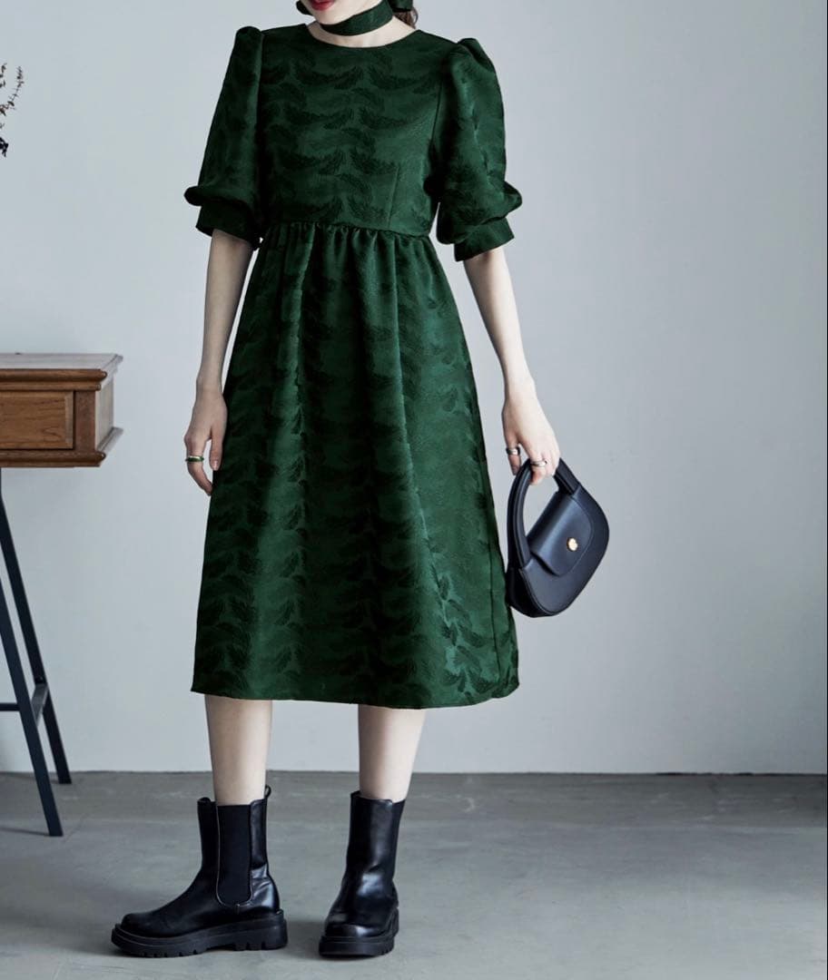 etoll. ジャガードパフスリーブドレス/オケージョンドレス